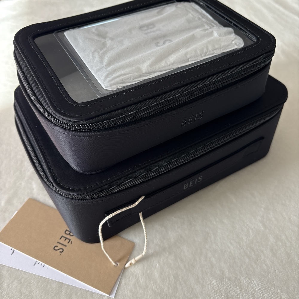 Beis The in Flight Cosmetic Set in Black Toiletry Bag